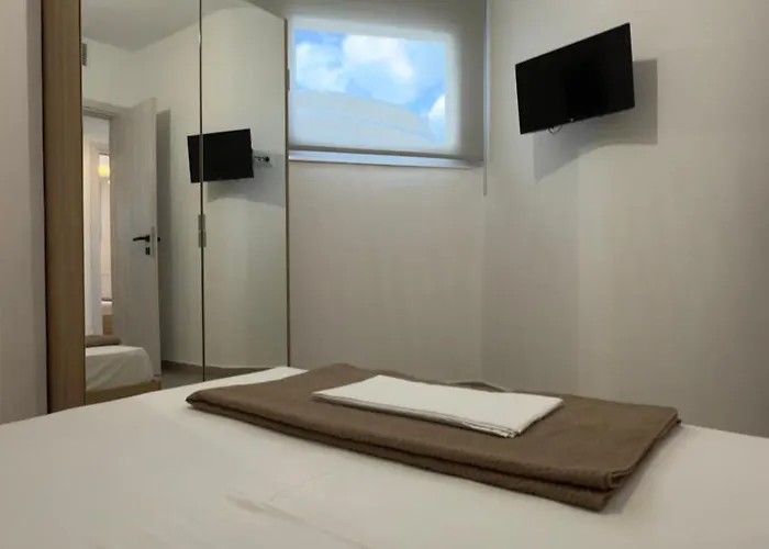 Vagias House